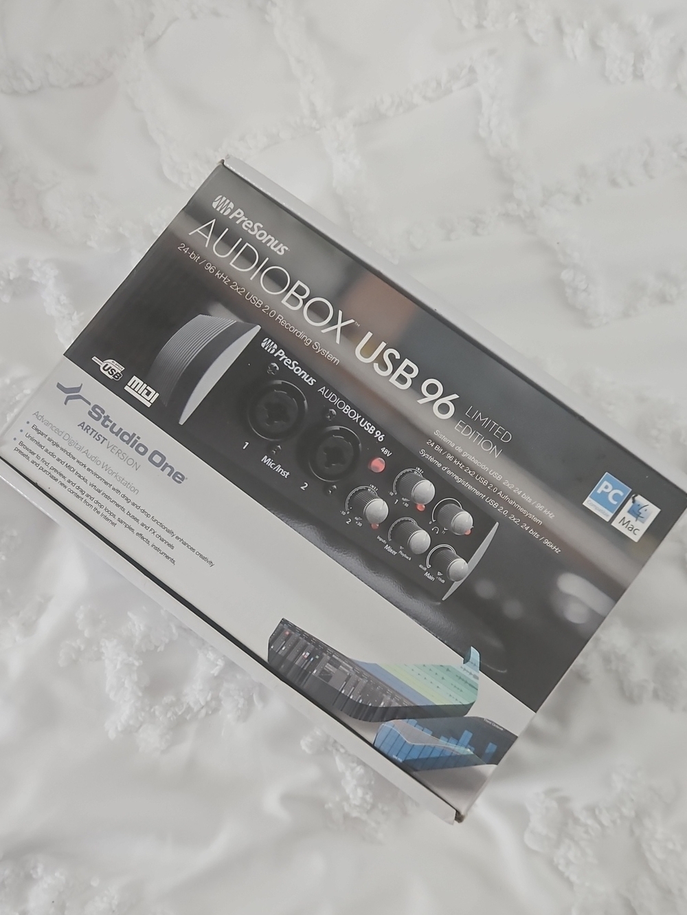 Audiobox USB 96 Limited Edition - Black